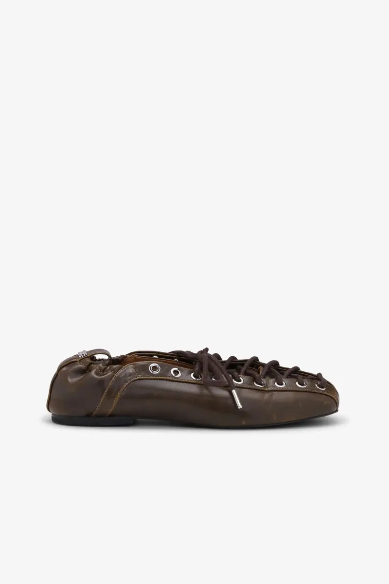 Lace-Up Ballerinas in Dark-Olive Oleatex